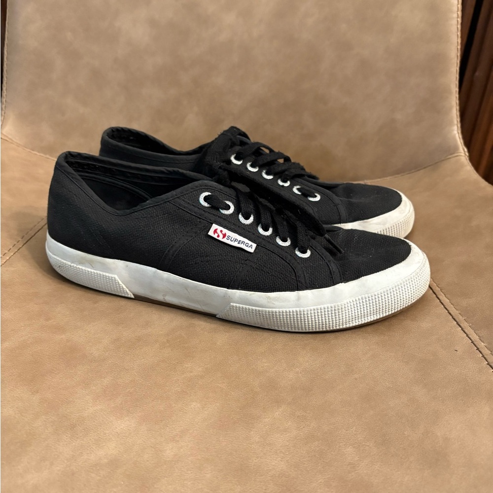 Superga Men's size 7 Black Sneakers with White Sole